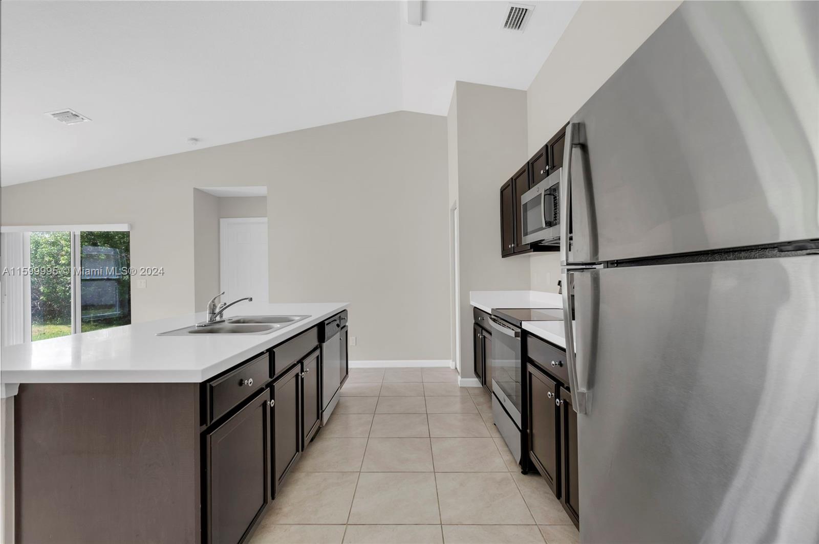 PORT ST LUCIE SECTION 17 - Residential