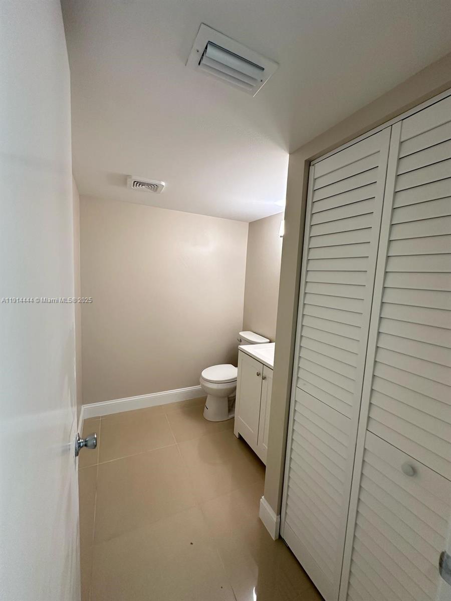 INVERWOOD CONDO - Residential