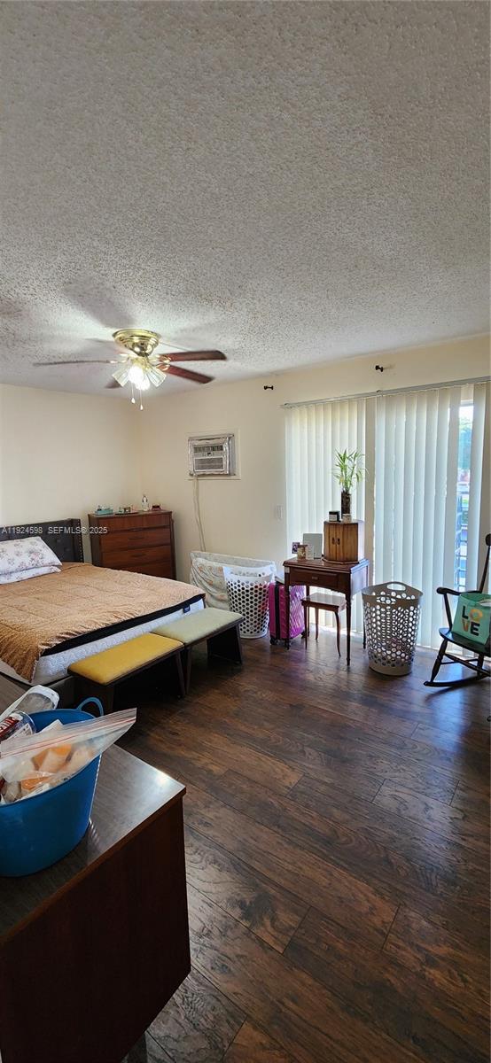 PRESTON AT CENTURY VILLAG - Residential