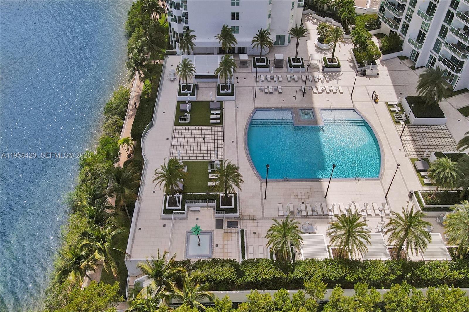 THE PENINSULA CONDO - Residential