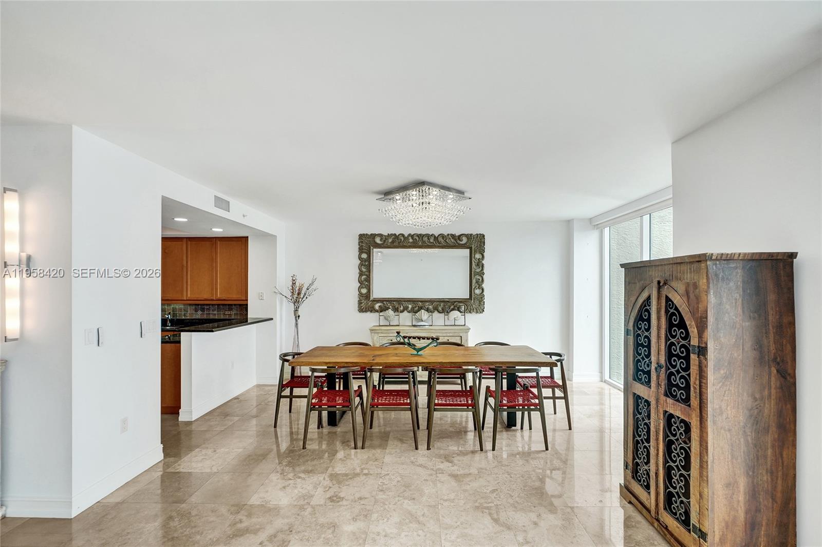 THE PENINSULA CONDO - Residential