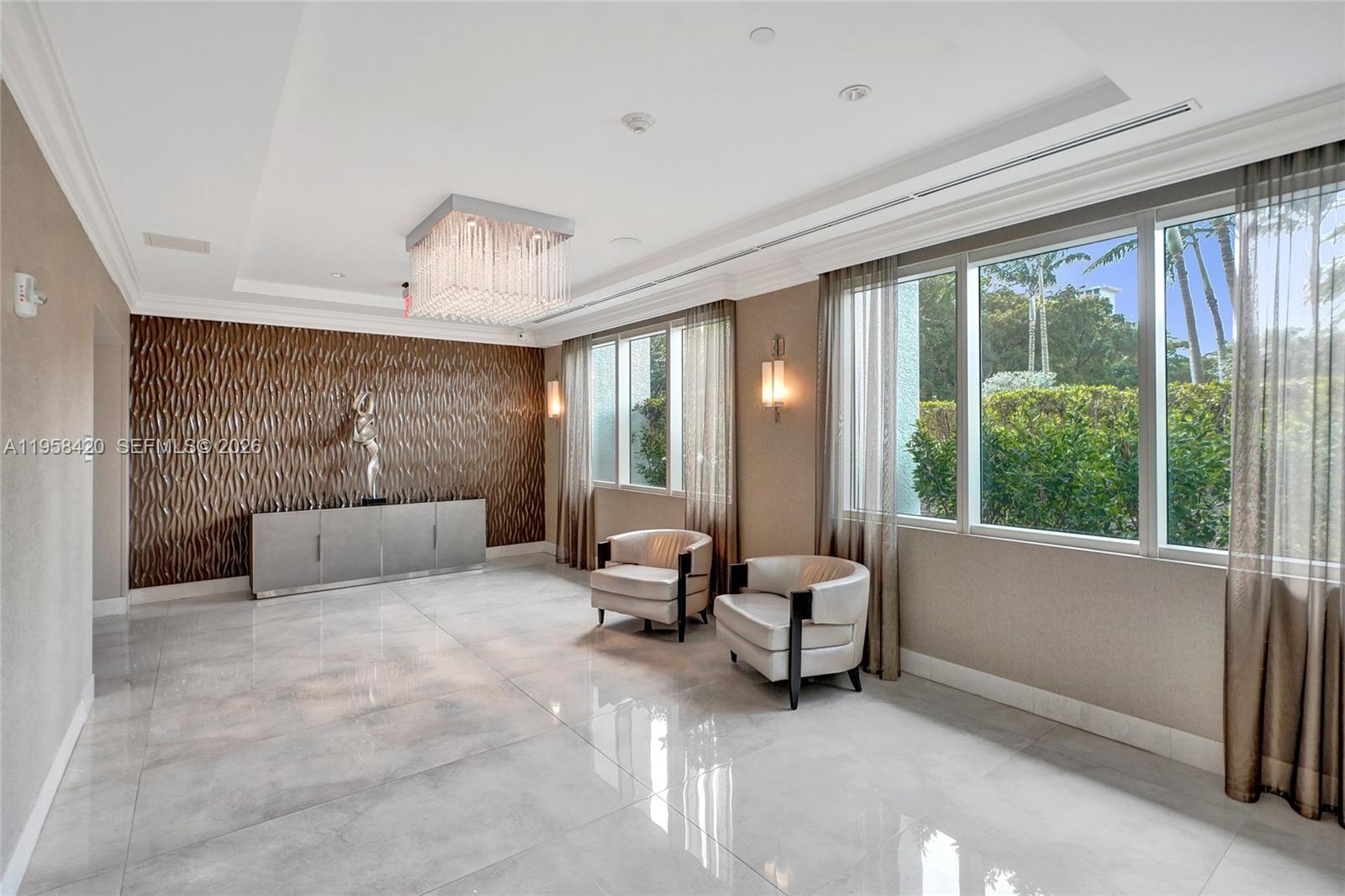 THE PENINSULA CONDO - Residential