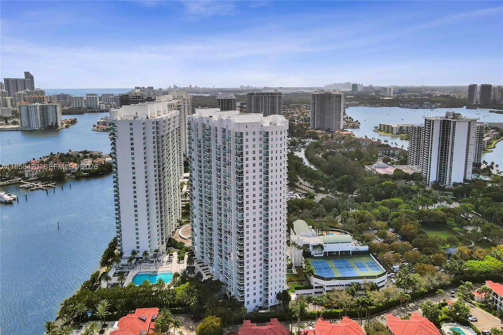 THE PENINSULA CONDO - Residential