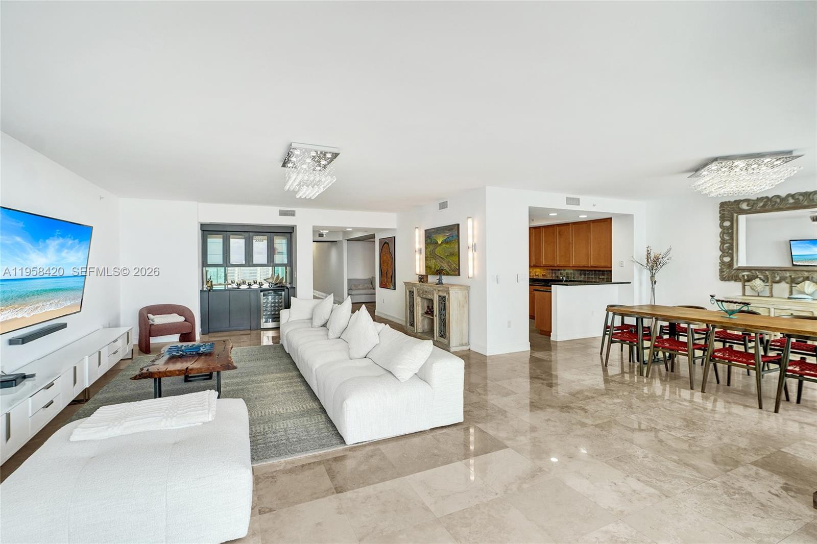 THE PENINSULA CONDO - Residential