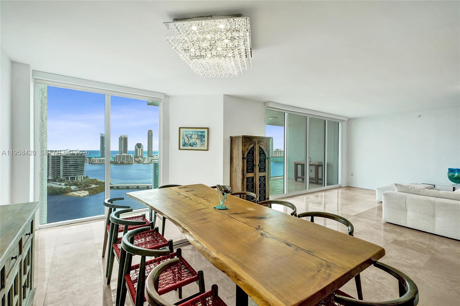 THE PENINSULA CONDO - Residential