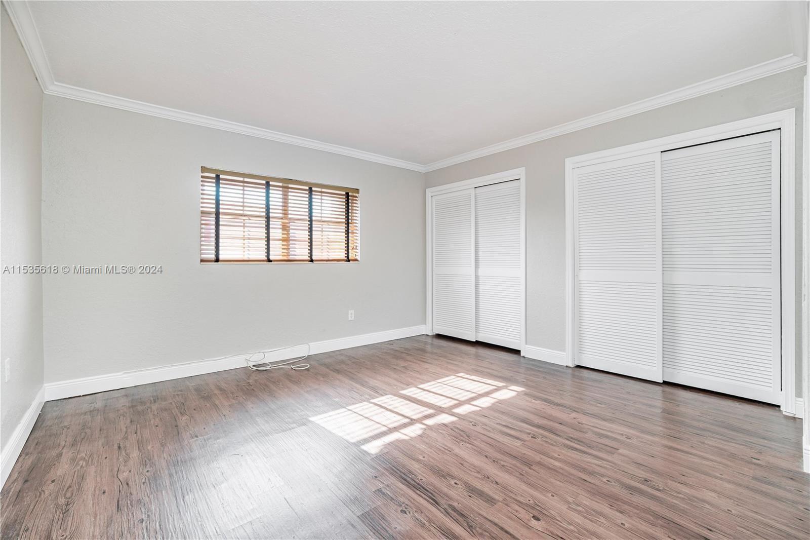 VILLAS OF PINECREST CONDO - Residential Lease