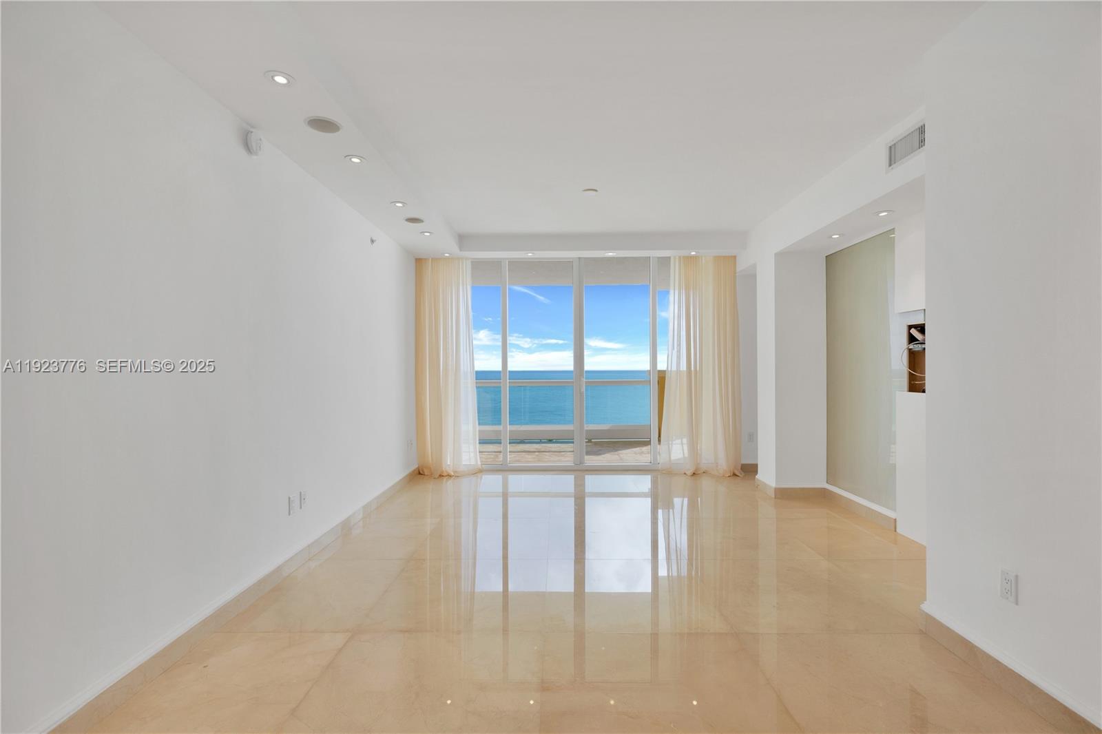 ACQUALINA OCEAN RESIDENCE - Residential