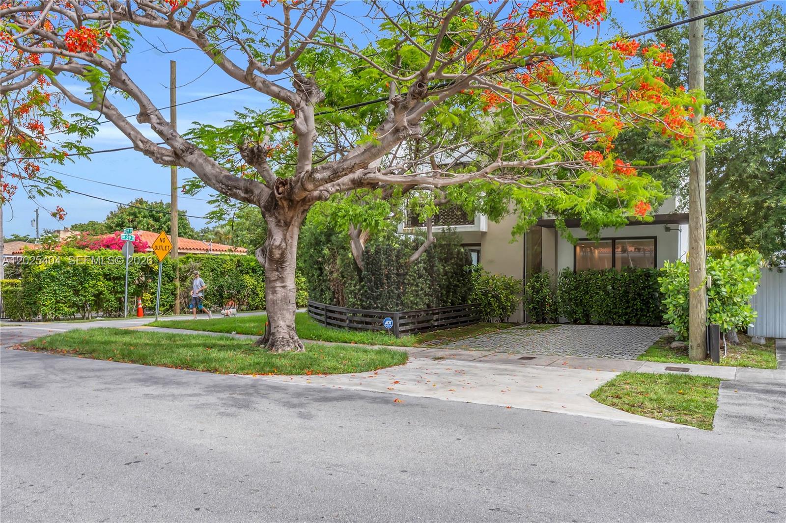 FUSION AT THE GROVE CONDO - Residential