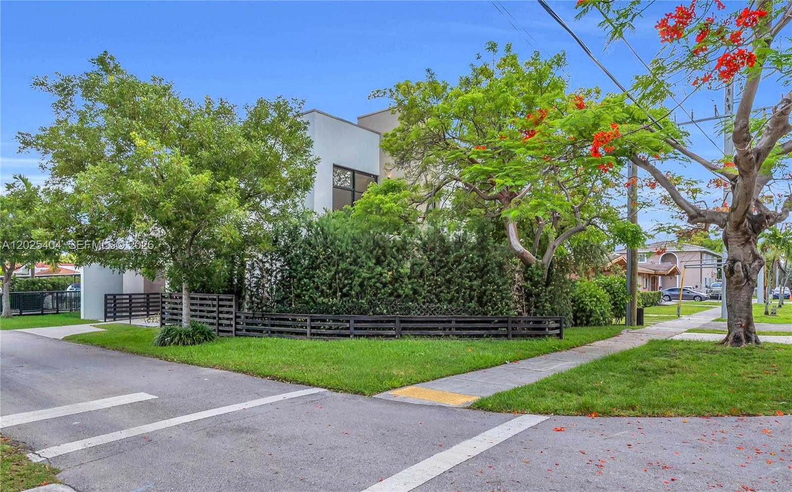 FUSION AT THE GROVE CONDO - Residential