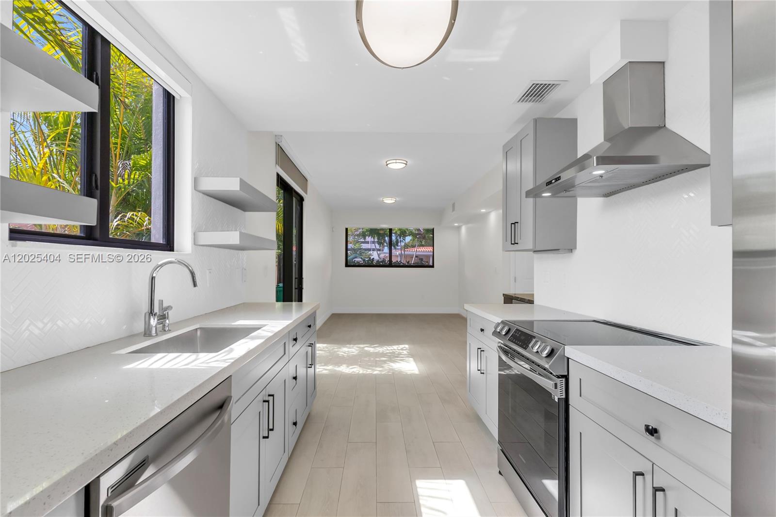 FUSION AT THE GROVE CONDO - Residential