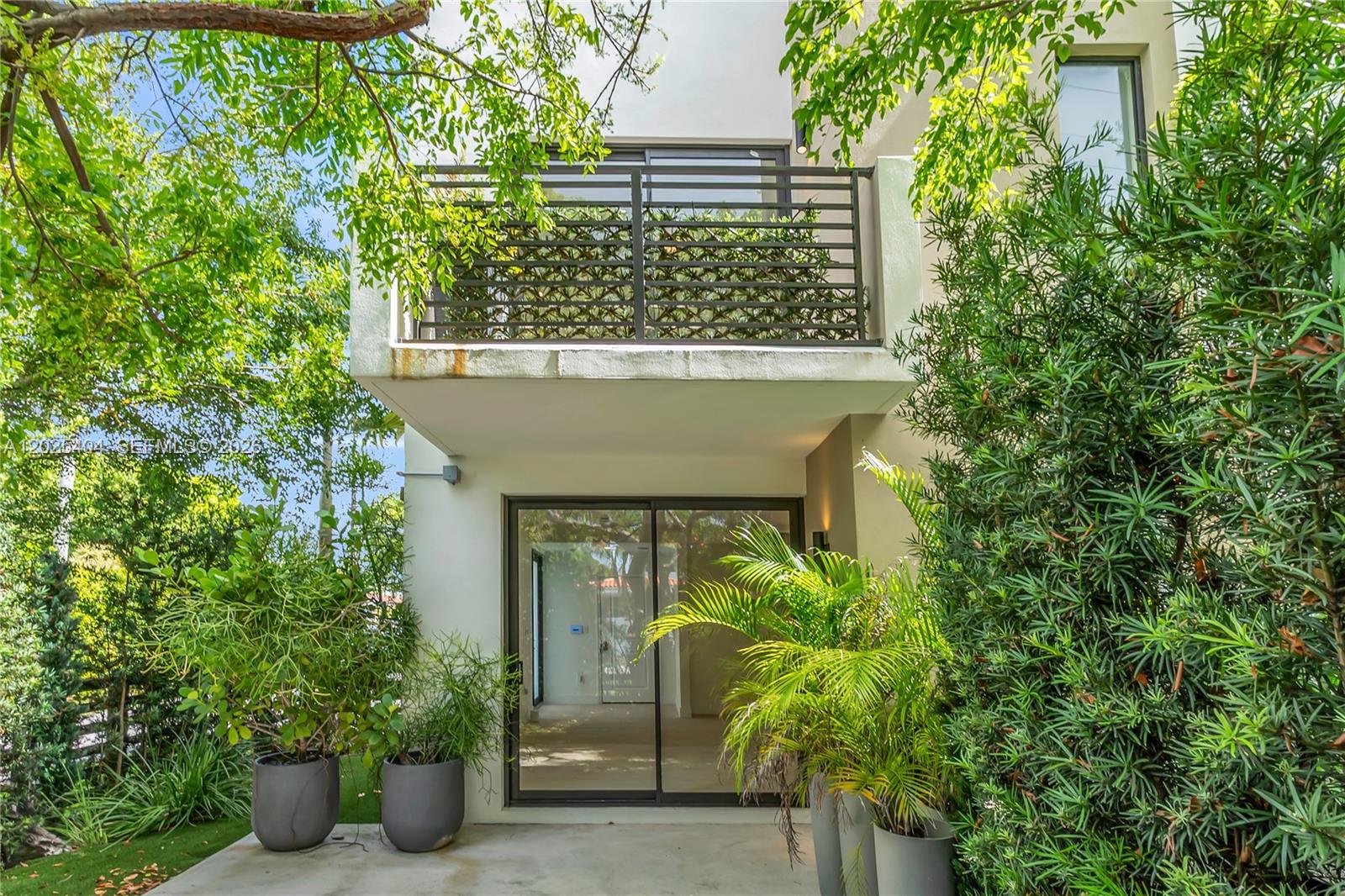 FUSION AT THE GROVE CONDO - Residential
