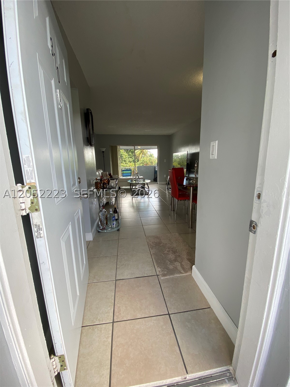 LOS SUENOS CONDO - Residential Lease