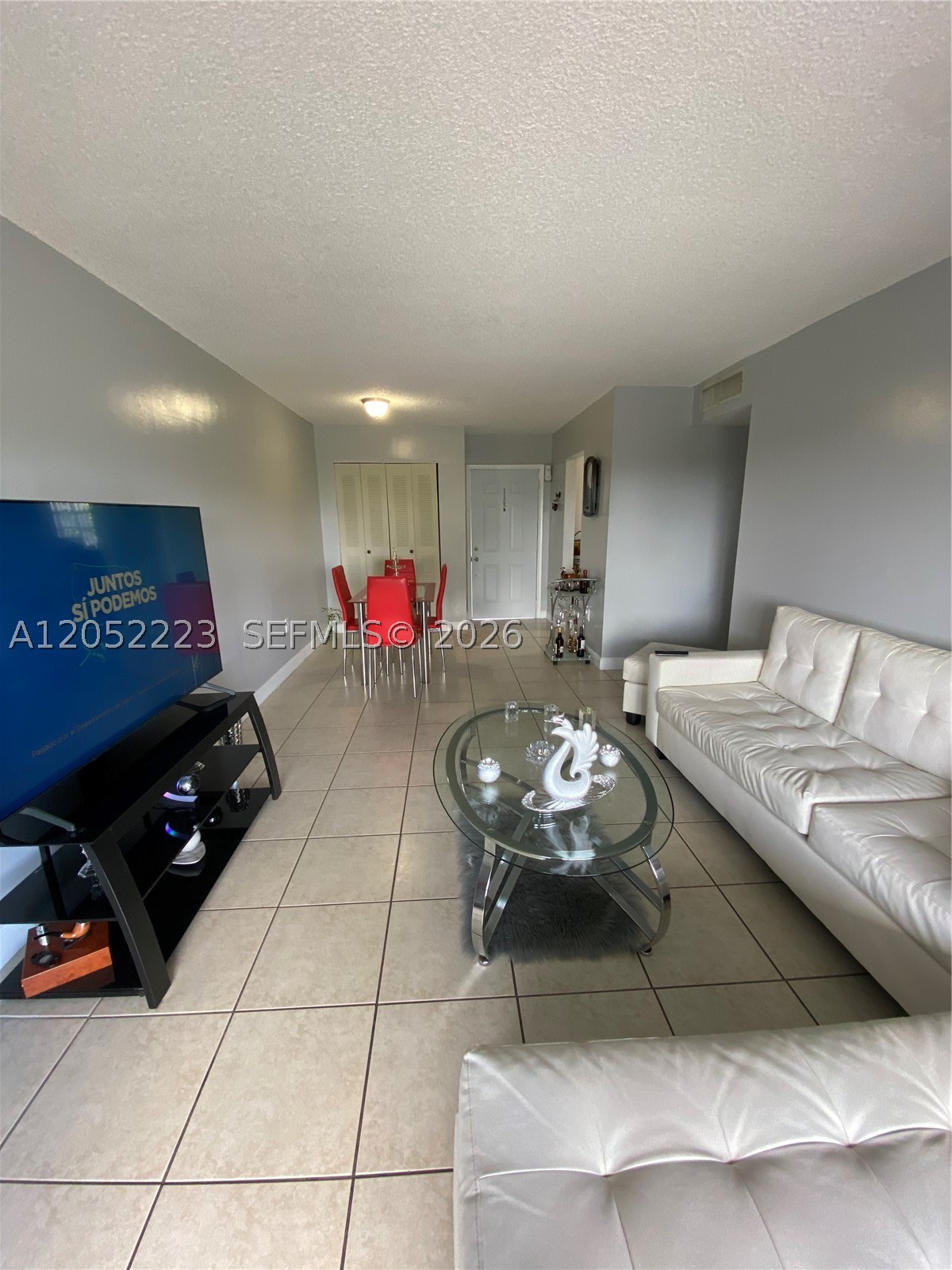 LOS SUENOS CONDO - Residential Lease