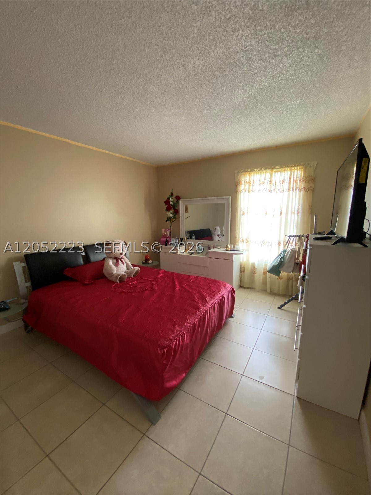LOS SUENOS CONDO - Residential Lease