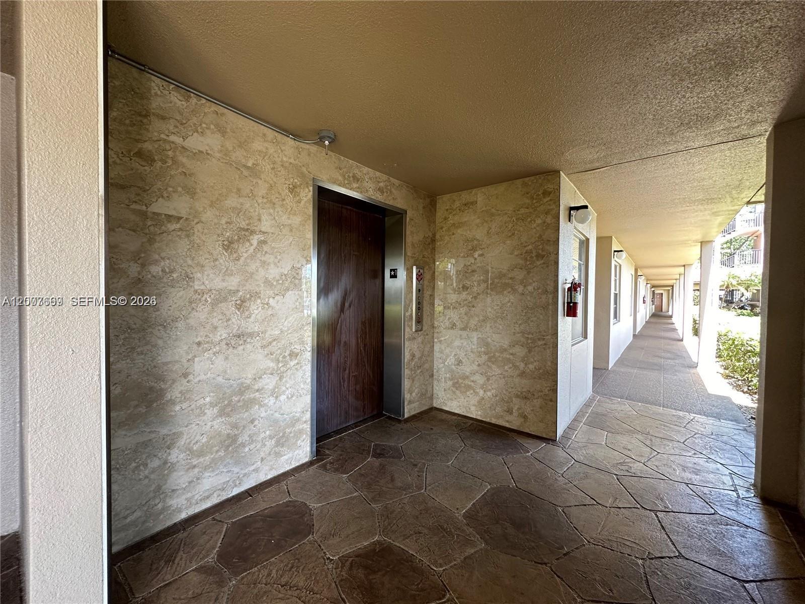 CAMBRIDGE AT CENTURY VILL - Residential