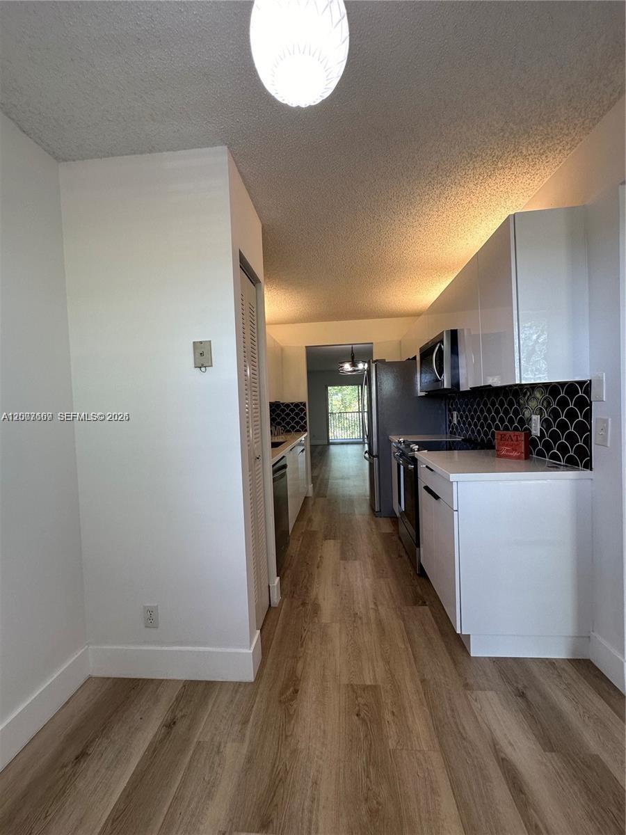 CAMBRIDGE AT CENTURY VILL - Residential