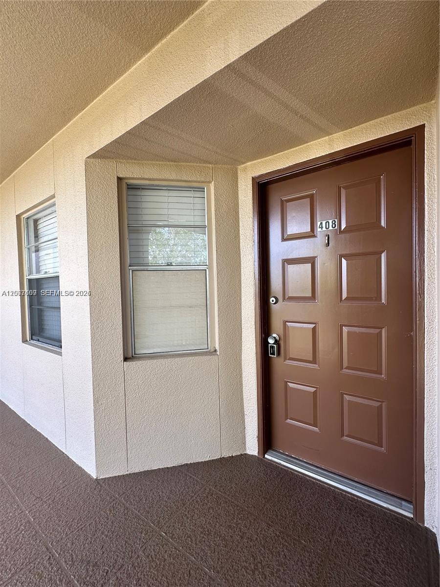 CAMBRIDGE AT CENTURY VILL - Residential