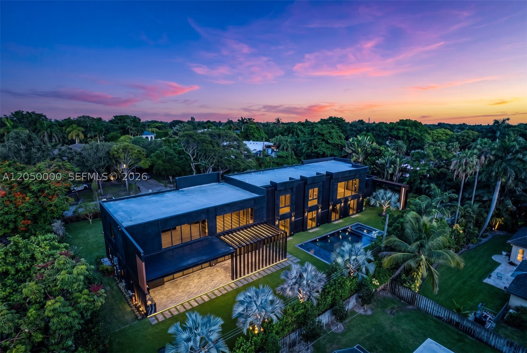 PINECREST - Residential