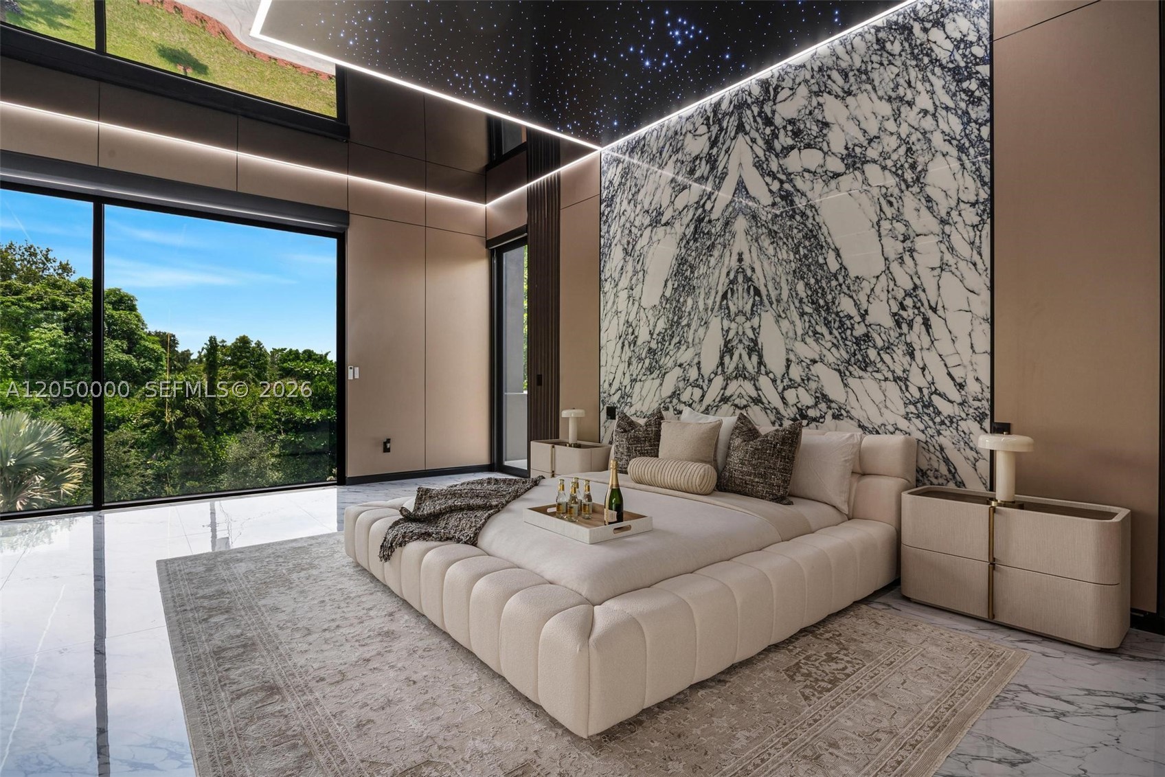 PINECREST - Residential