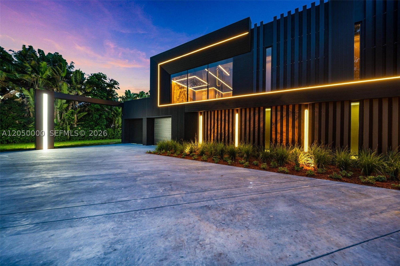 PINECREST - Residential