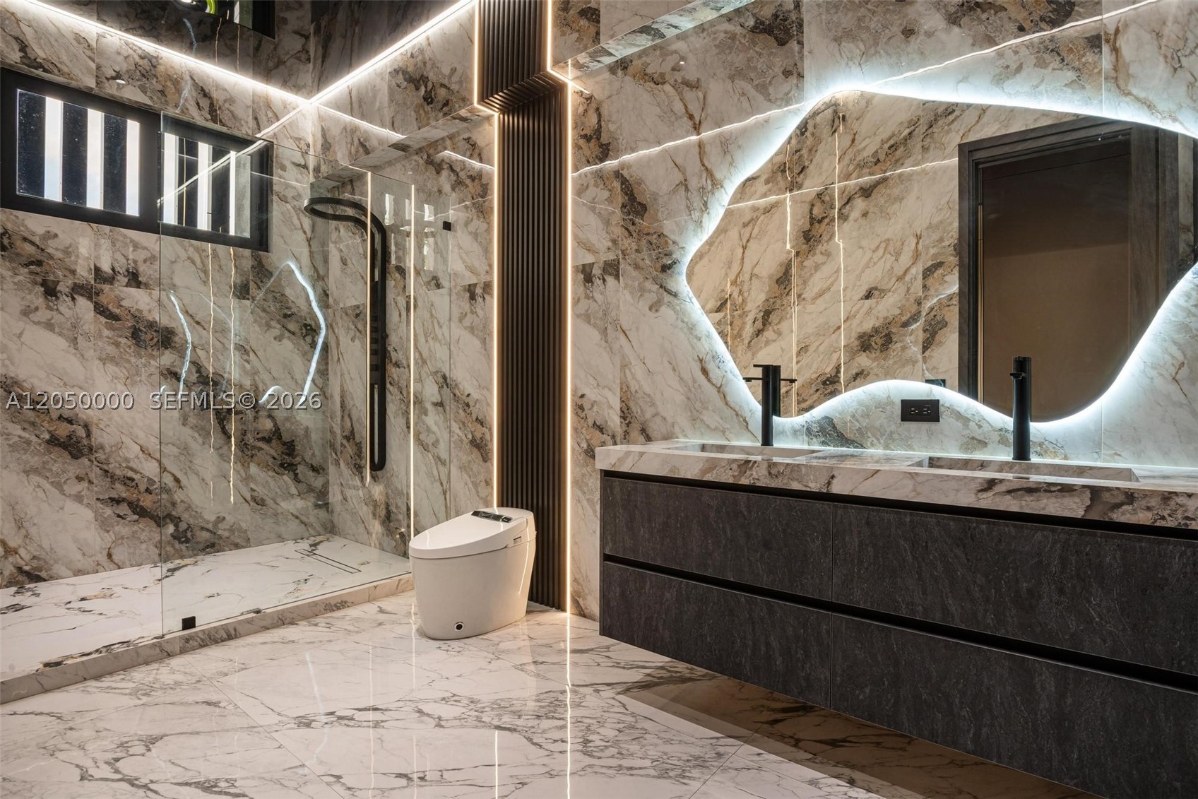 PINECREST - Residential