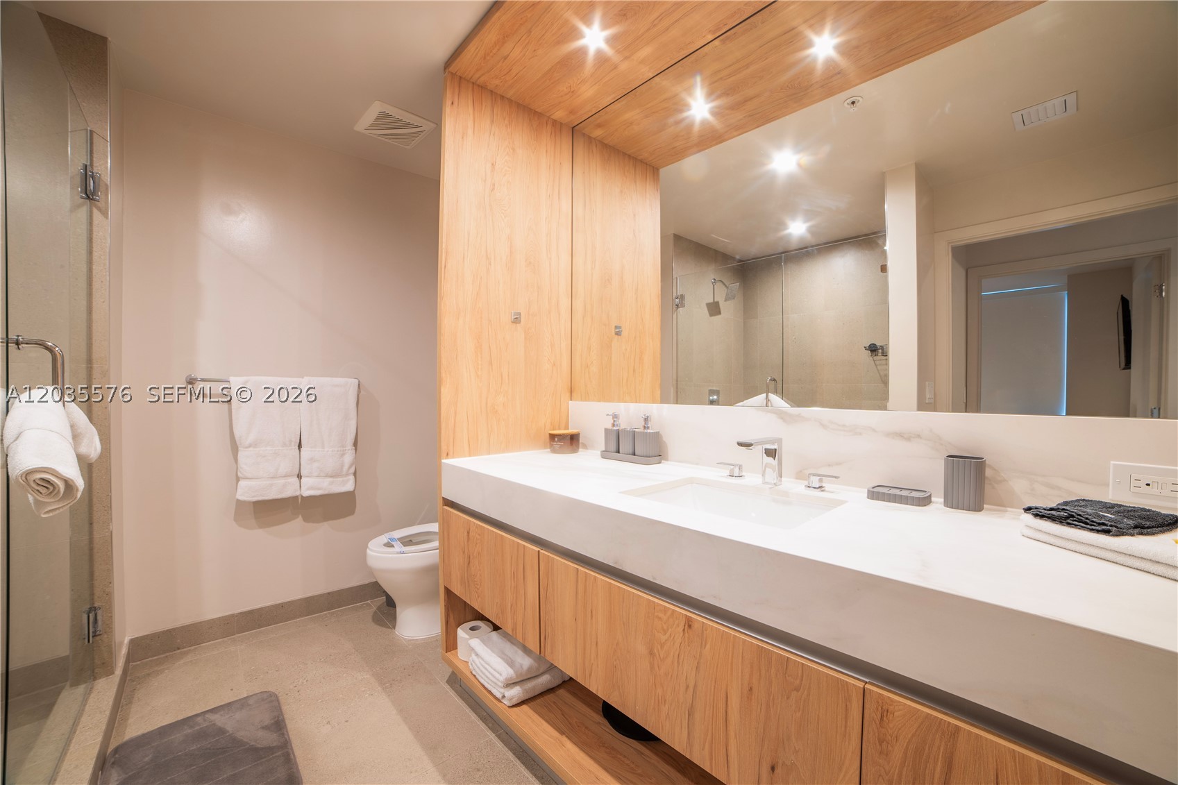Crosby Miami World Center - Residential