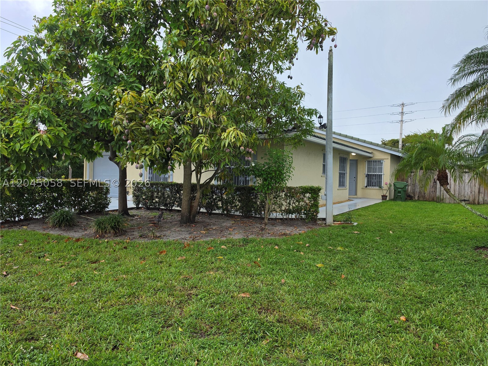 LA PETITE ACADEMY PEMBROK - Residential Lease