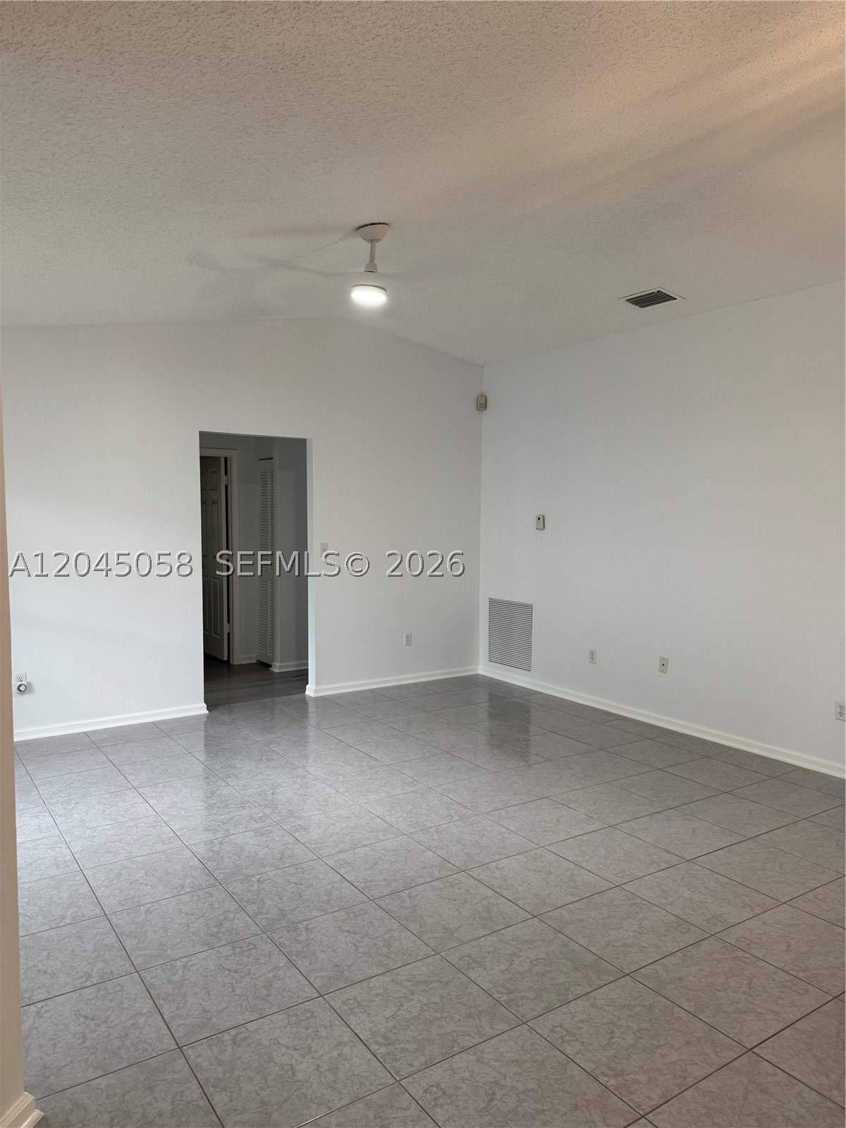 LA PETITE ACADEMY PEMBROK - Residential Lease