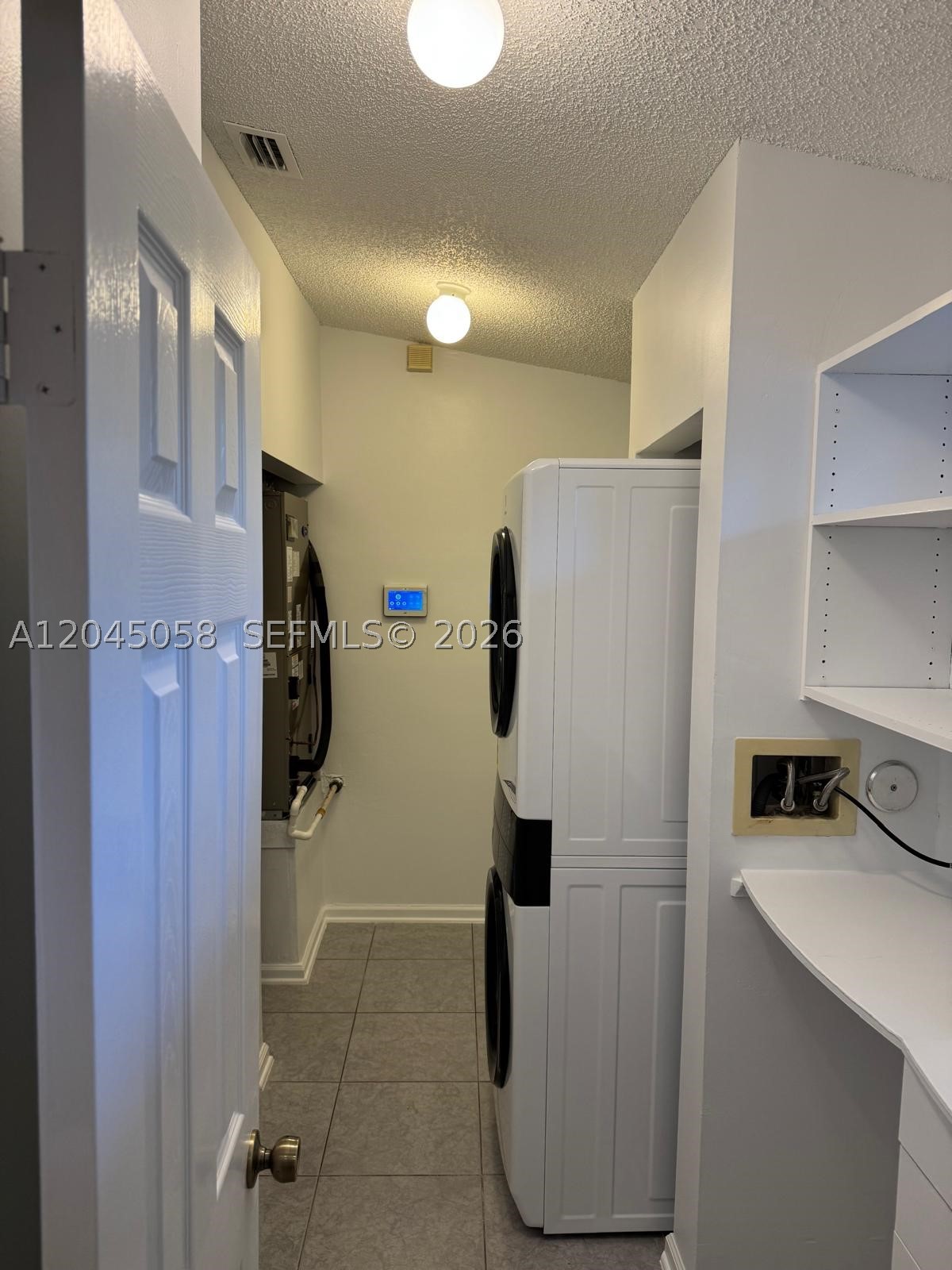 LA PETITE ACADEMY PEMBROK - Residential Lease