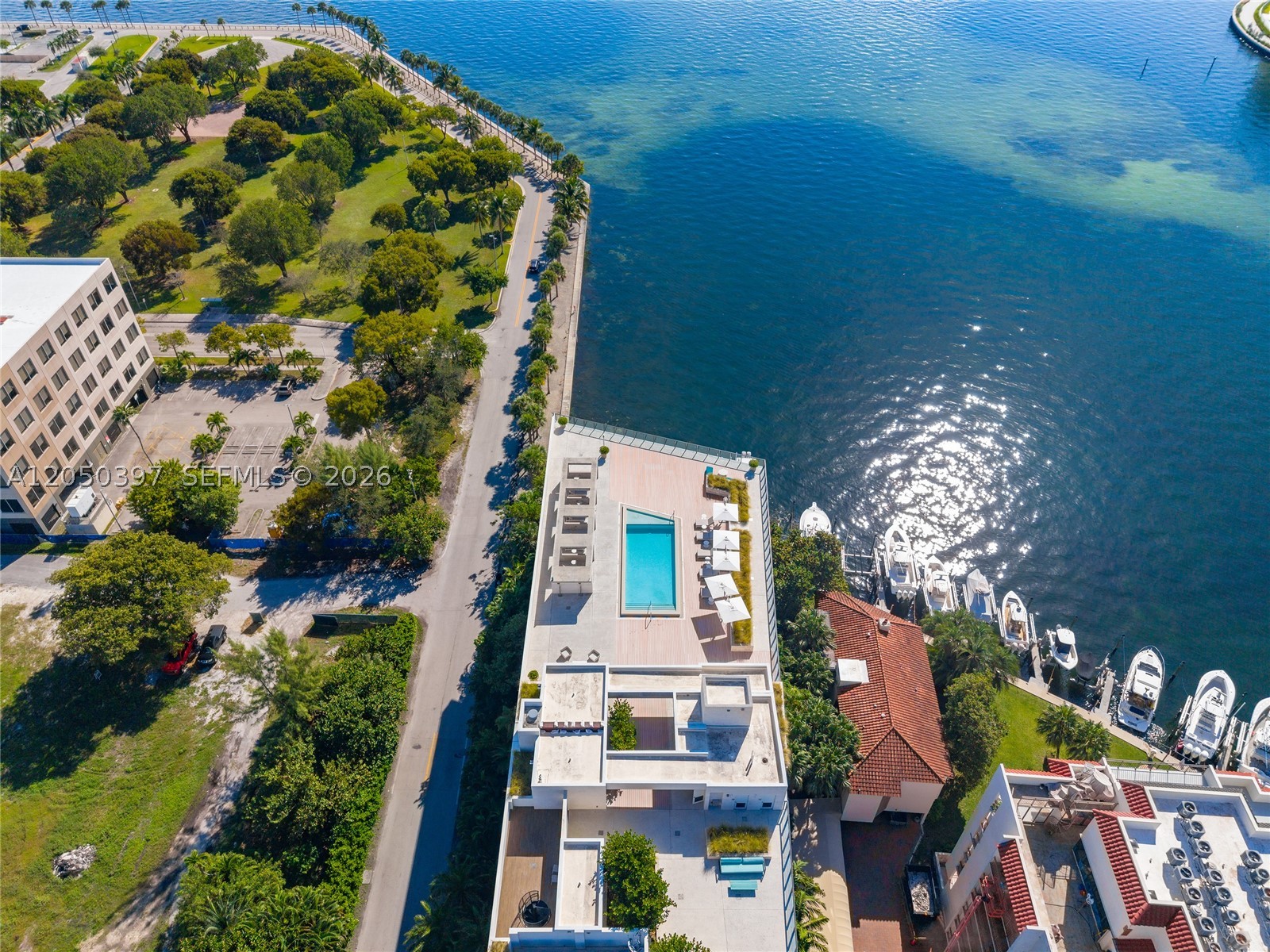 BRICKELLS FLAGLER - Residential Lease