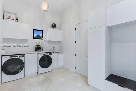 SWEETWATER ESTS SUB - Residential