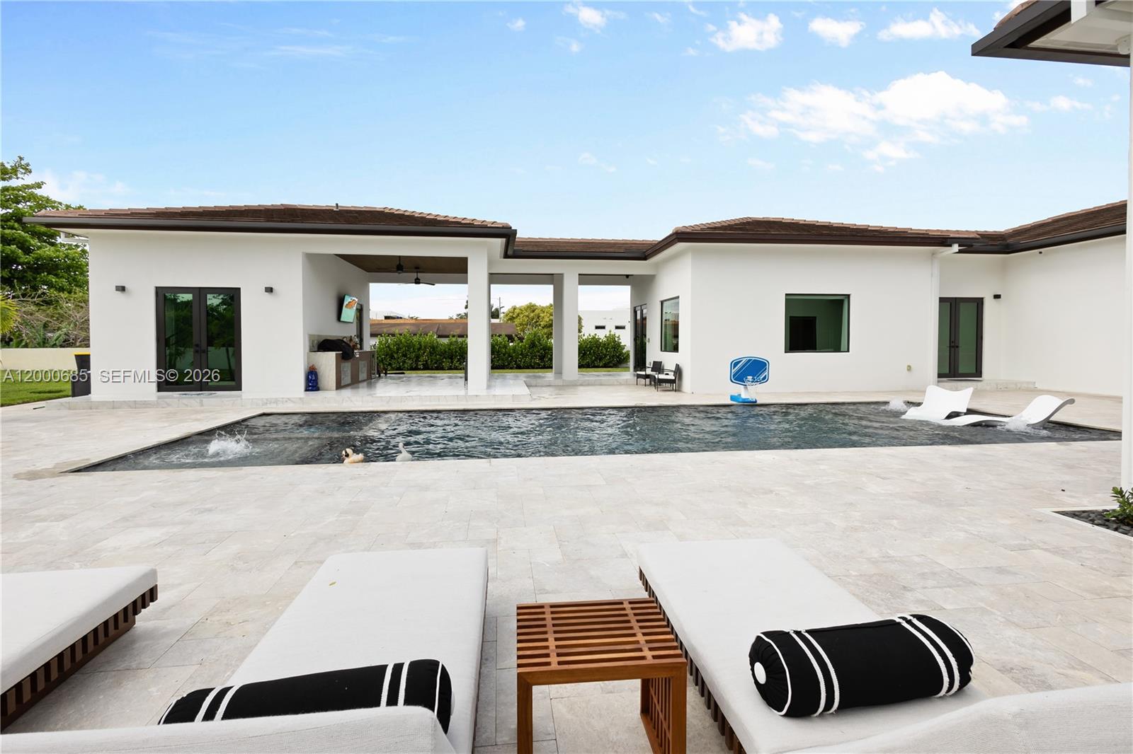 SWEETWATER ESTS SUB - Residential
