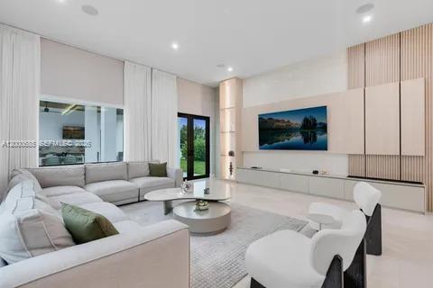 SWEETWATER ESTS SUB - Residential