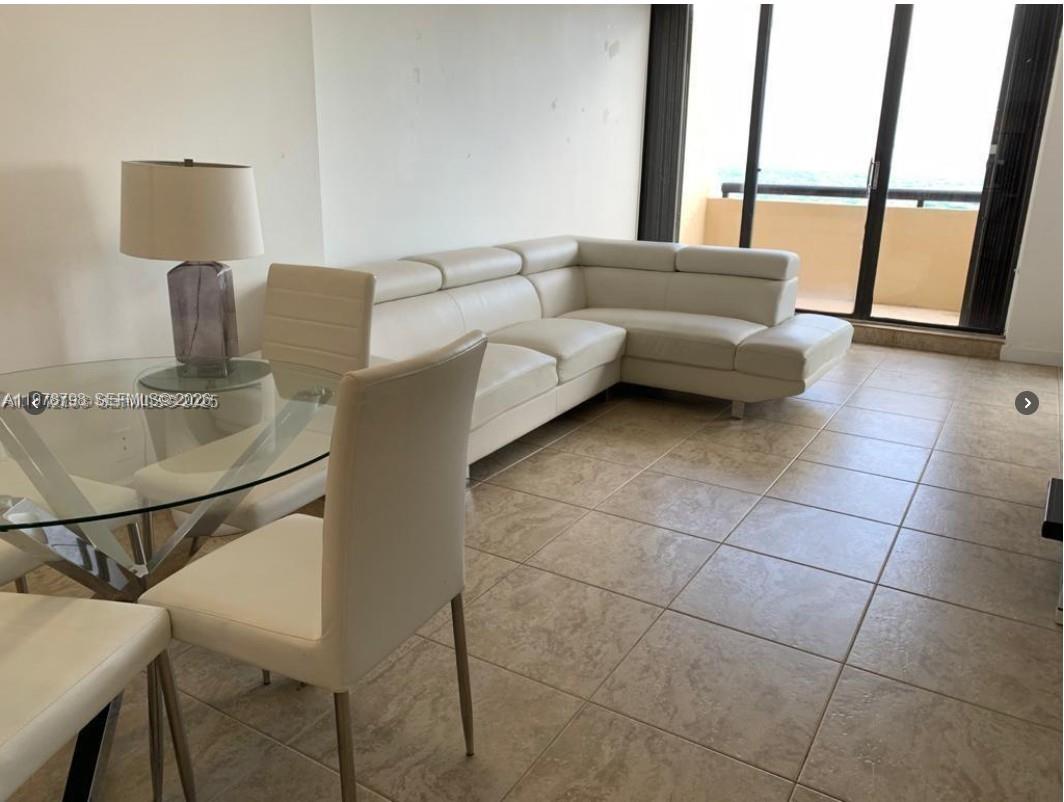CLUB ATLANTIS CONDO - Residential