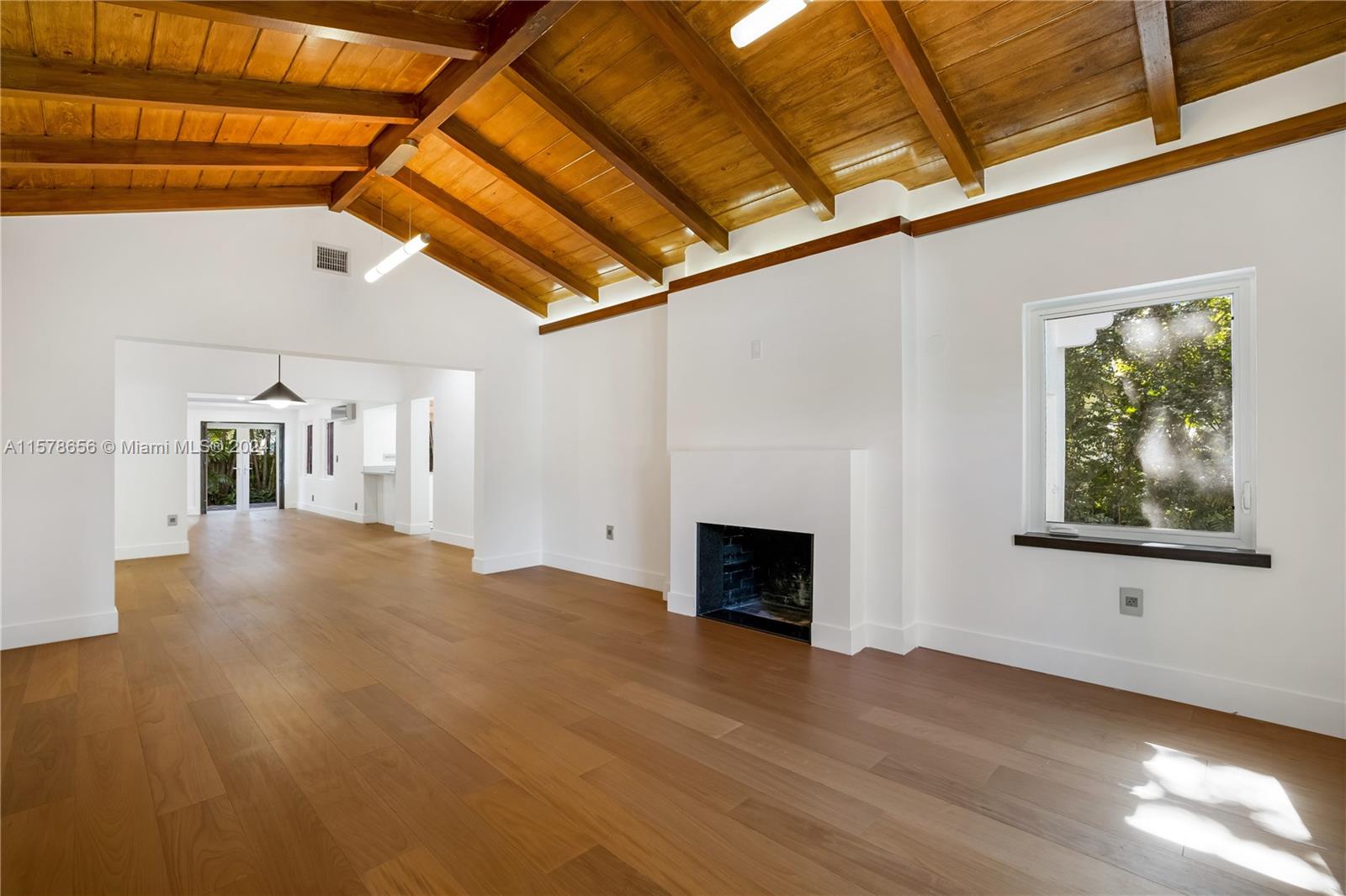 BELLE MEADE - Residential Lease