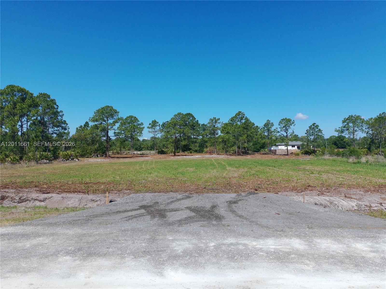 Montura Ranch Estates - Land