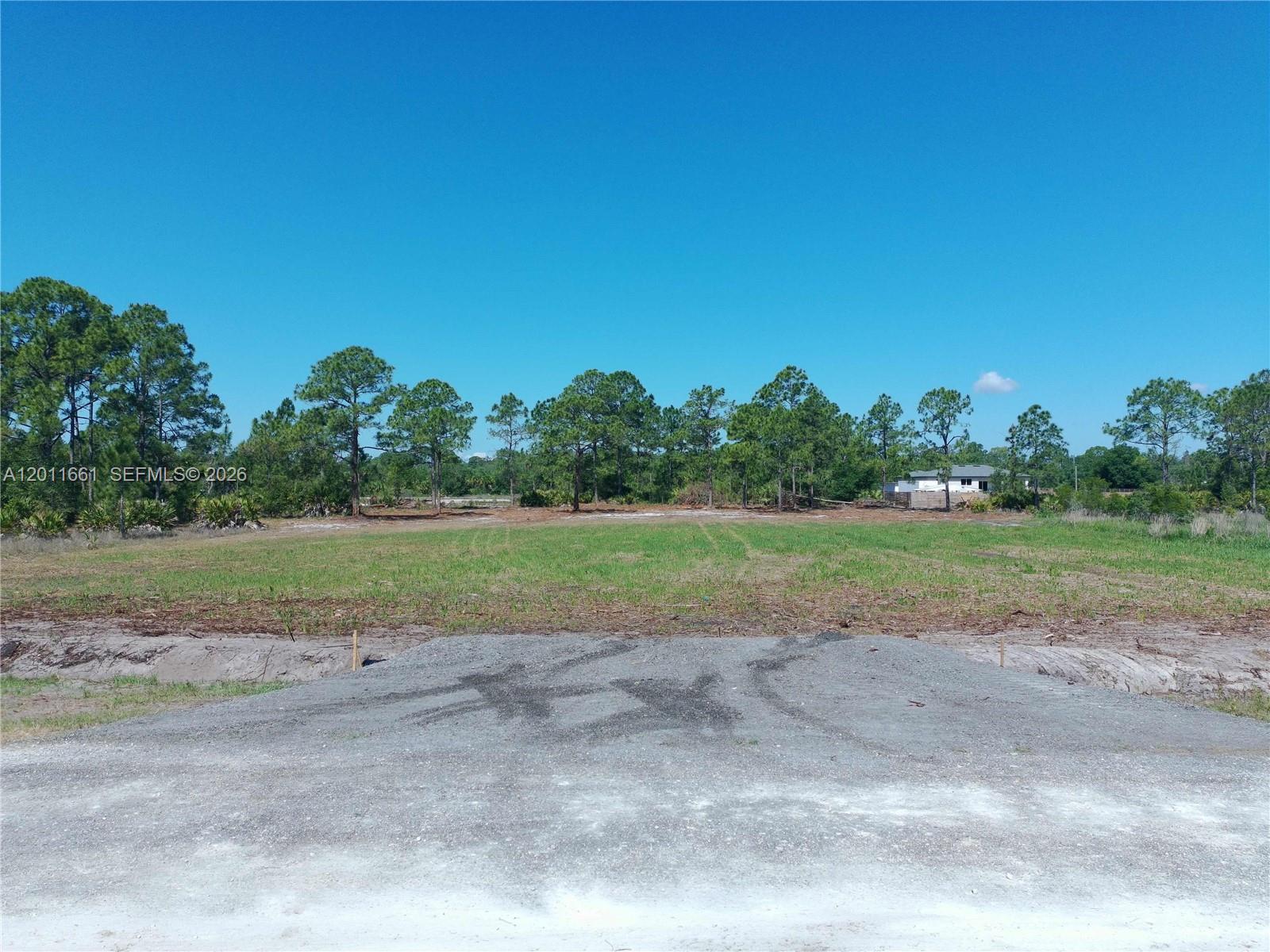 Montura Ranch Estates - Land