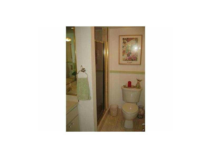 SCHOONER PORT CONDO - Residential Lease