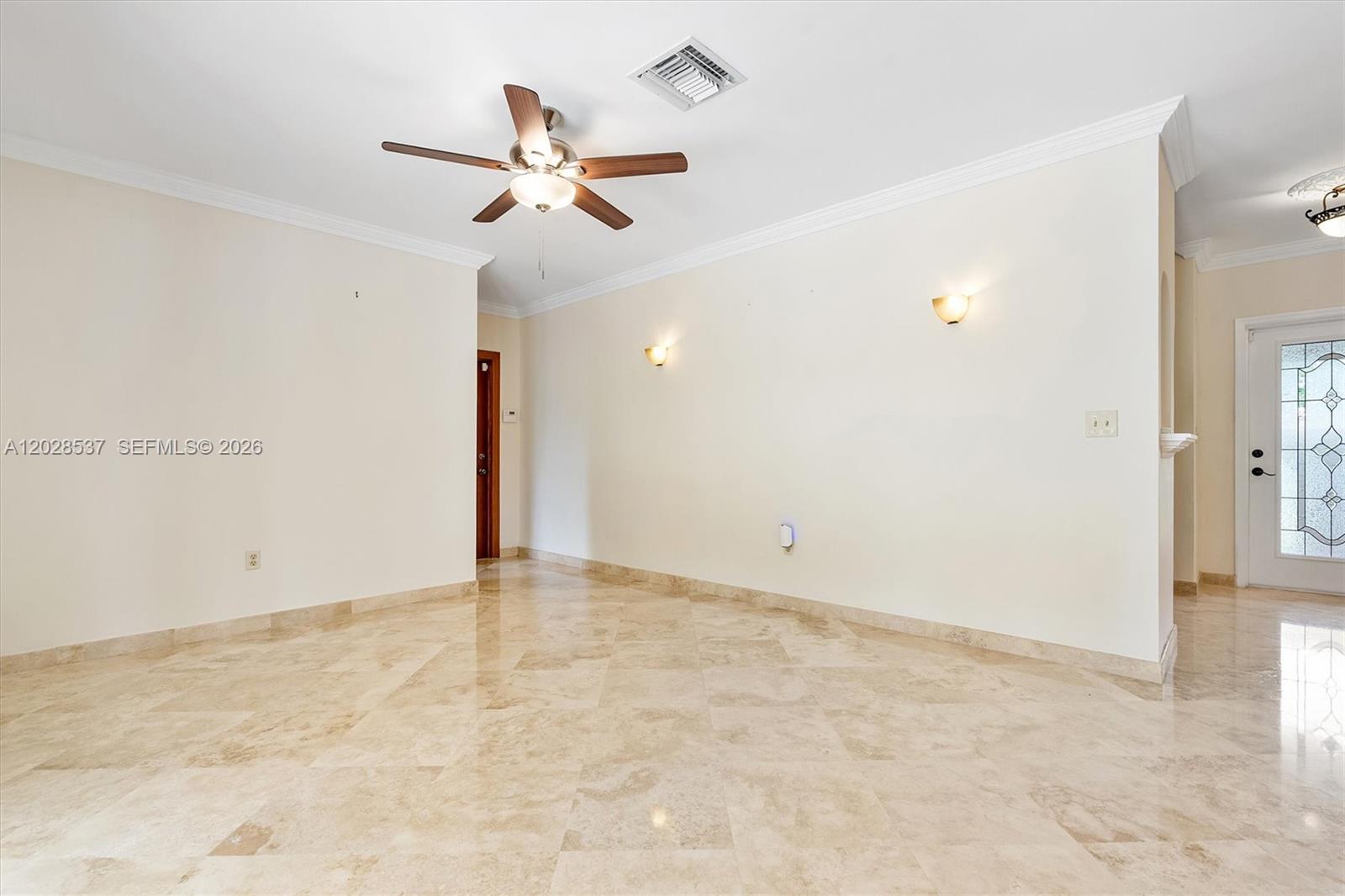 CARIBBEAN ESTATES - Residential Lease