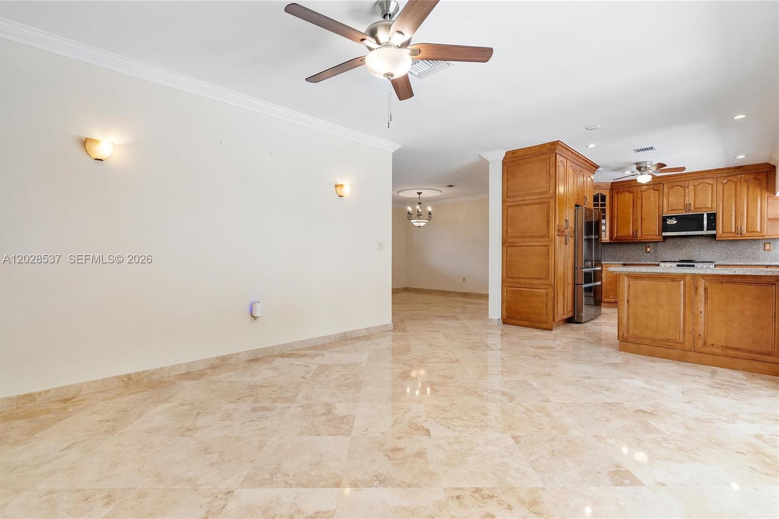 CARIBBEAN ESTATES - Residential Lease
