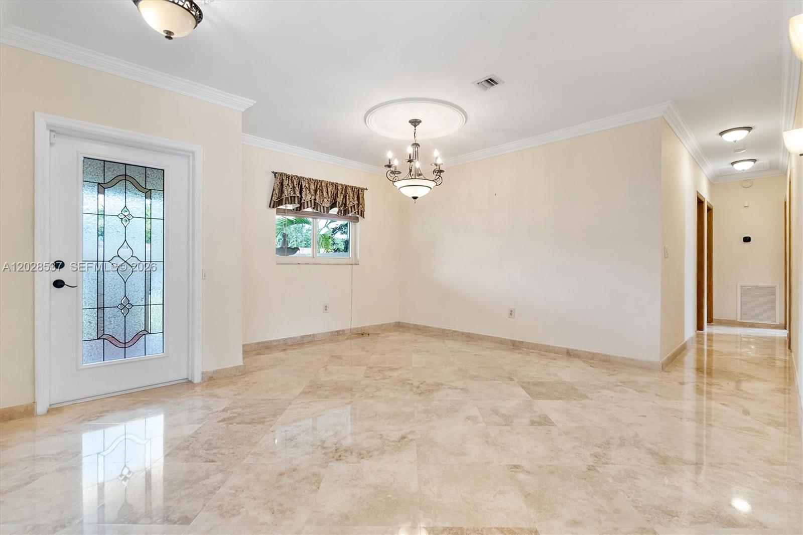 CARIBBEAN ESTATES - Residential Lease
