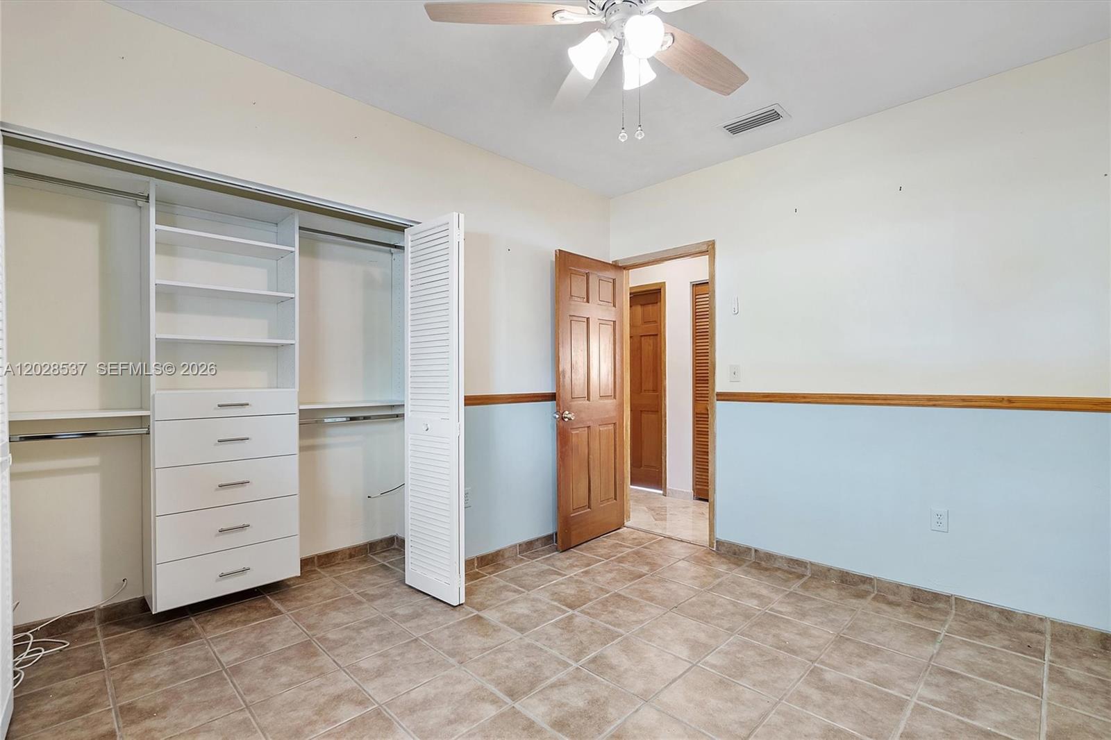 CARIBBEAN ESTATES - Residential Lease