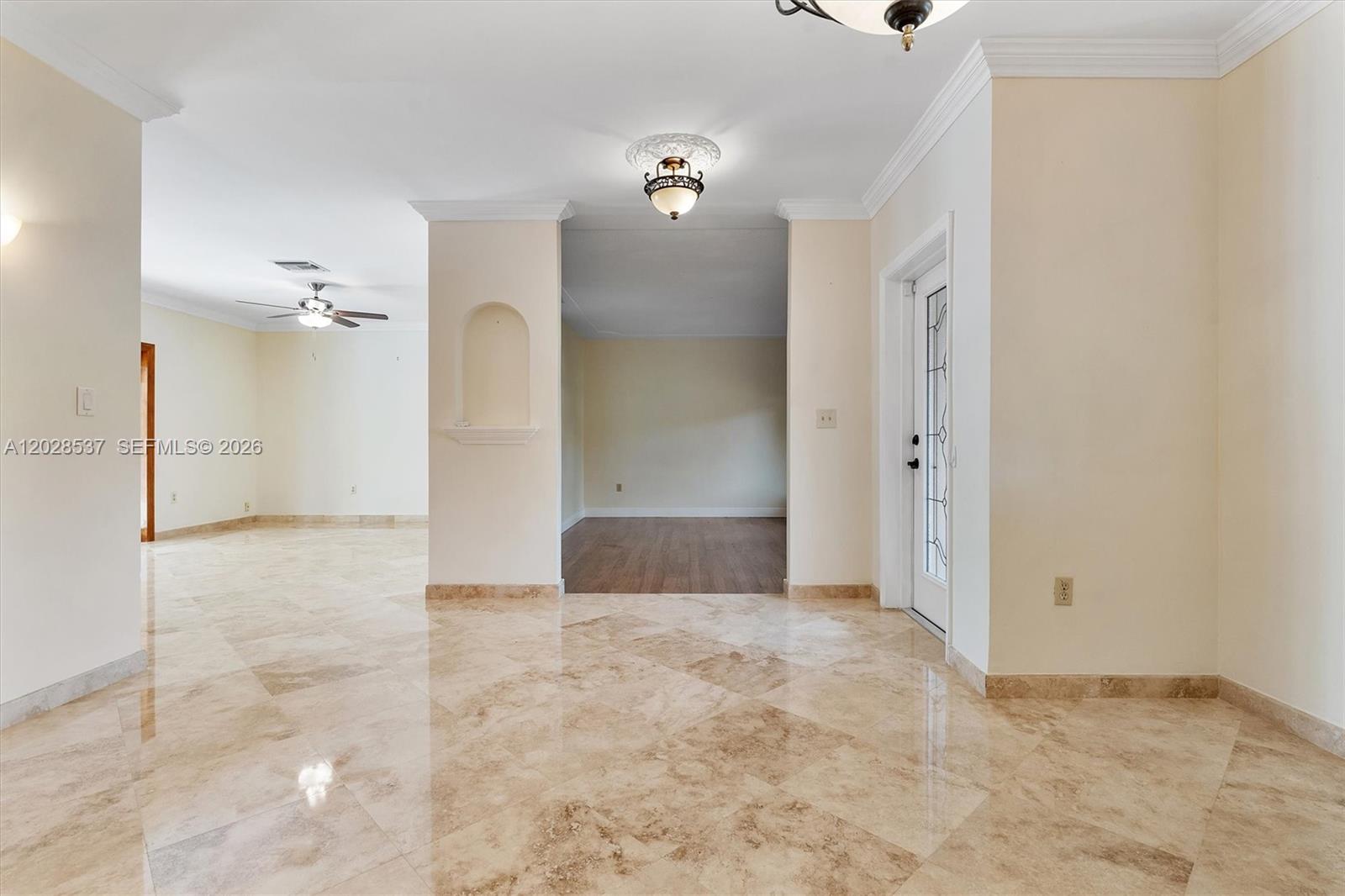 CARIBBEAN ESTATES - Residential Lease