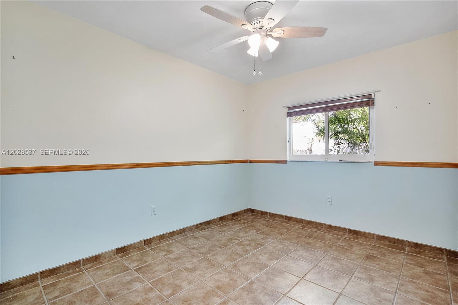 CARIBBEAN ESTATES - Residential Lease