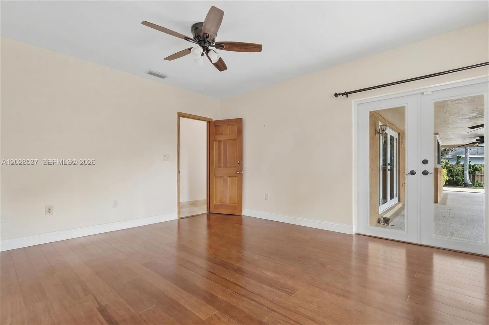 CARIBBEAN ESTATES - Residential Lease