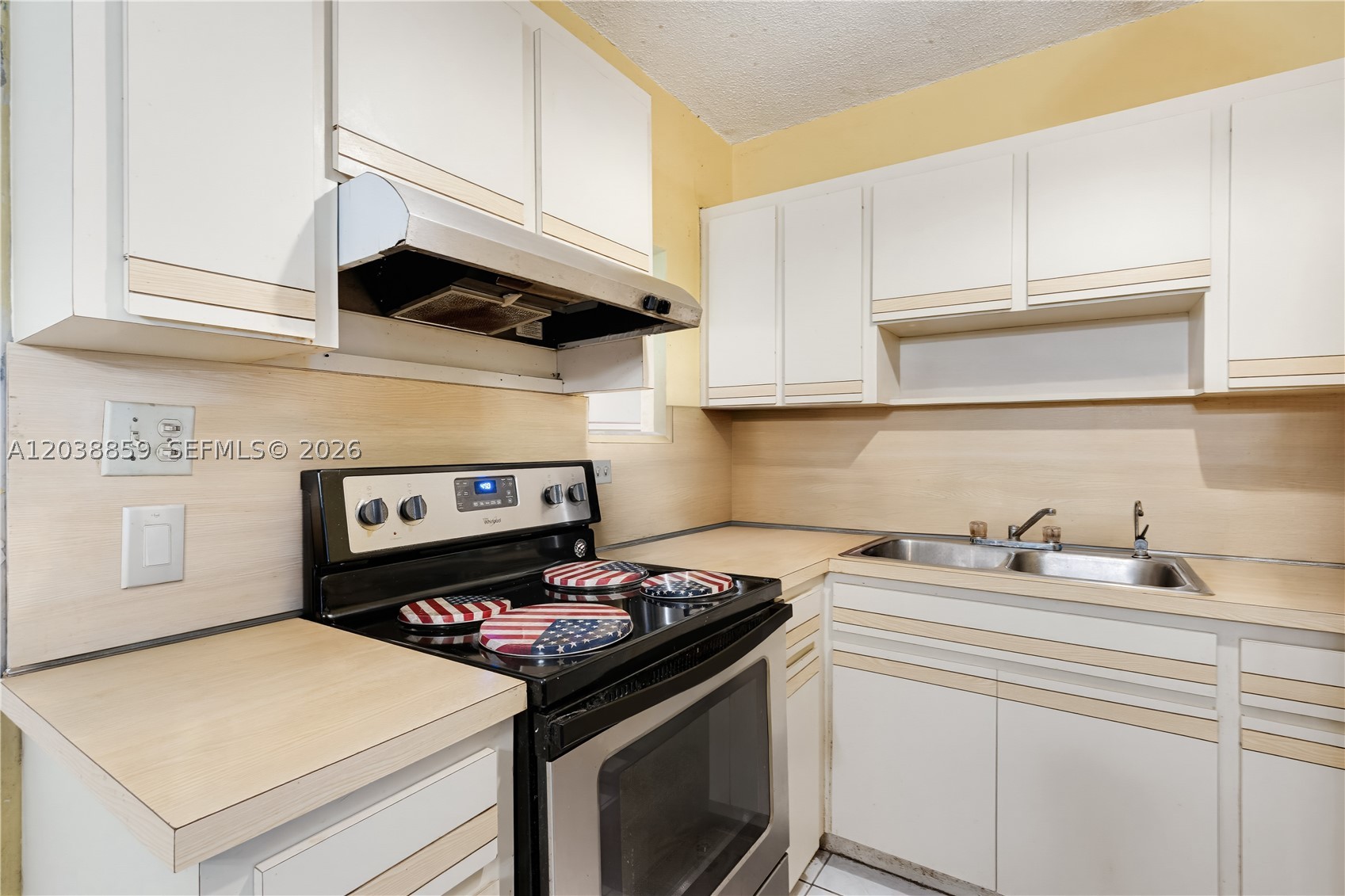 ANDERSON HEIGHTS - Residential