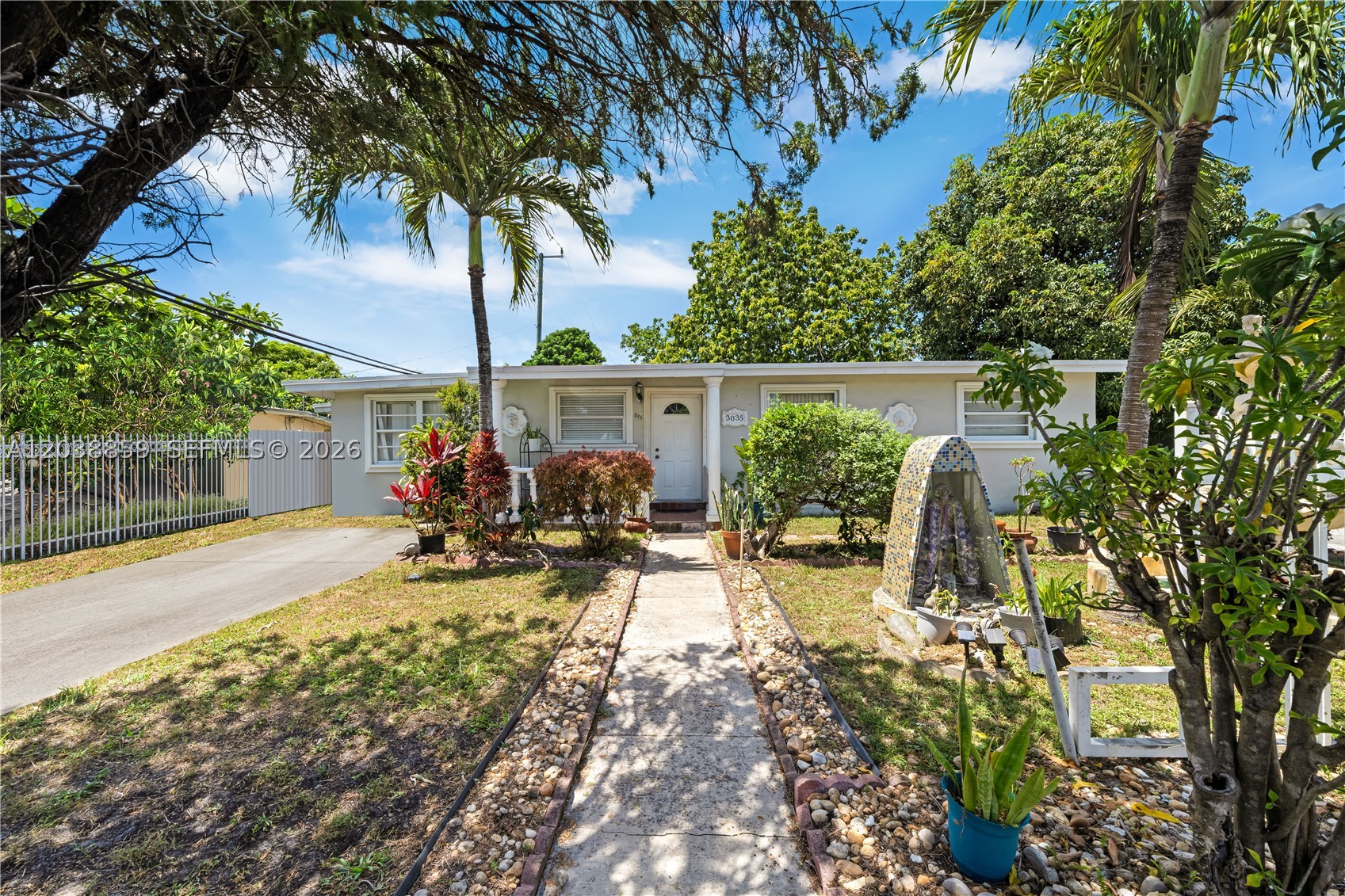 ANDERSON HEIGHTS - Residential