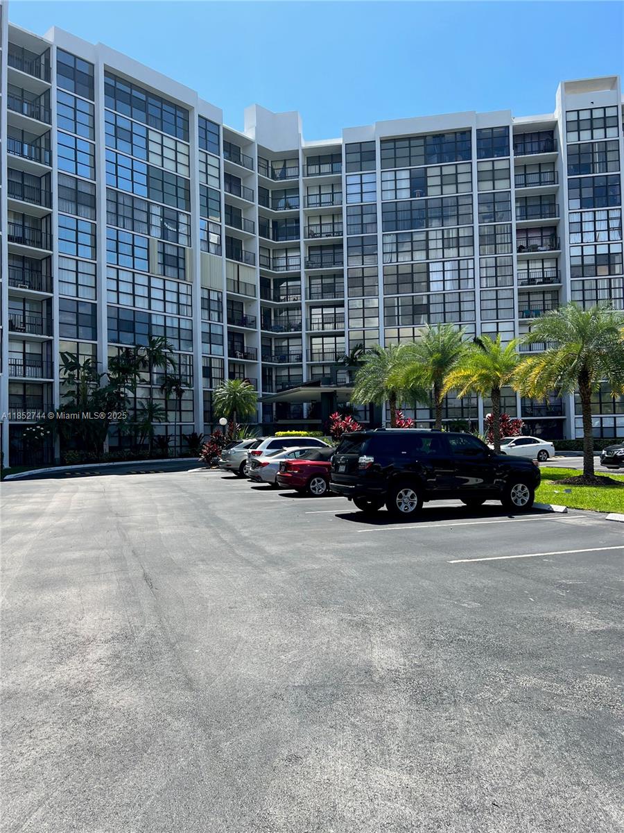 OCEANVIEW PARK CONDO - Residential