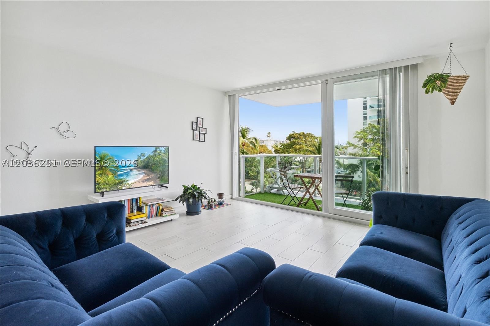 MIRADOR 1000 CONDO - Residential Lease