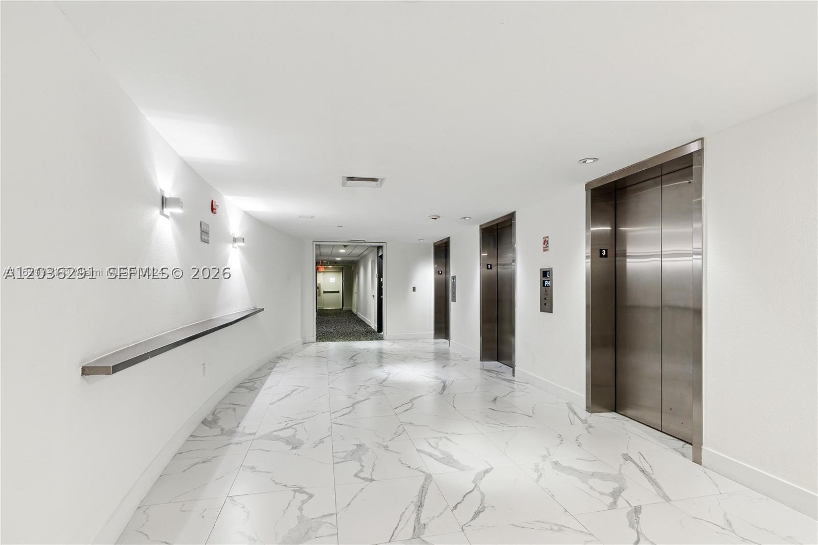 MIRADOR 1000 CONDO - Residential Lease